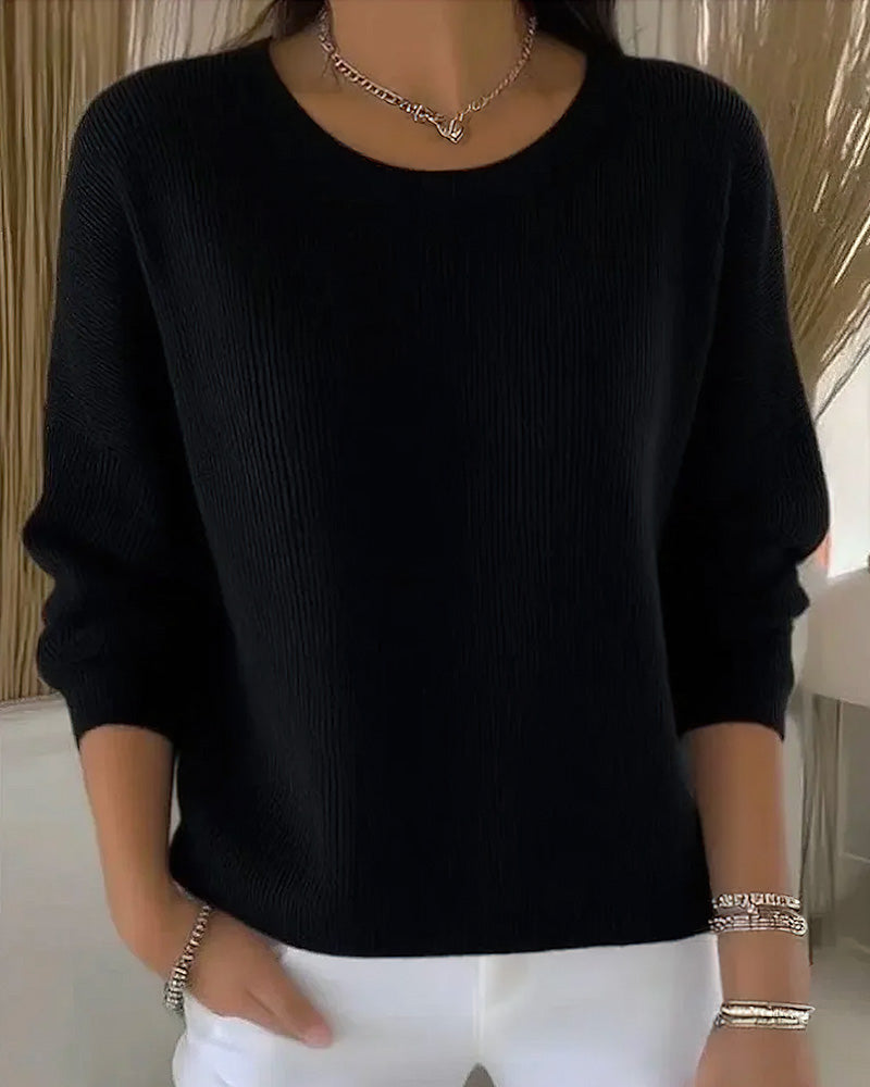 Pull uni de cuello redondo con hombros caídos