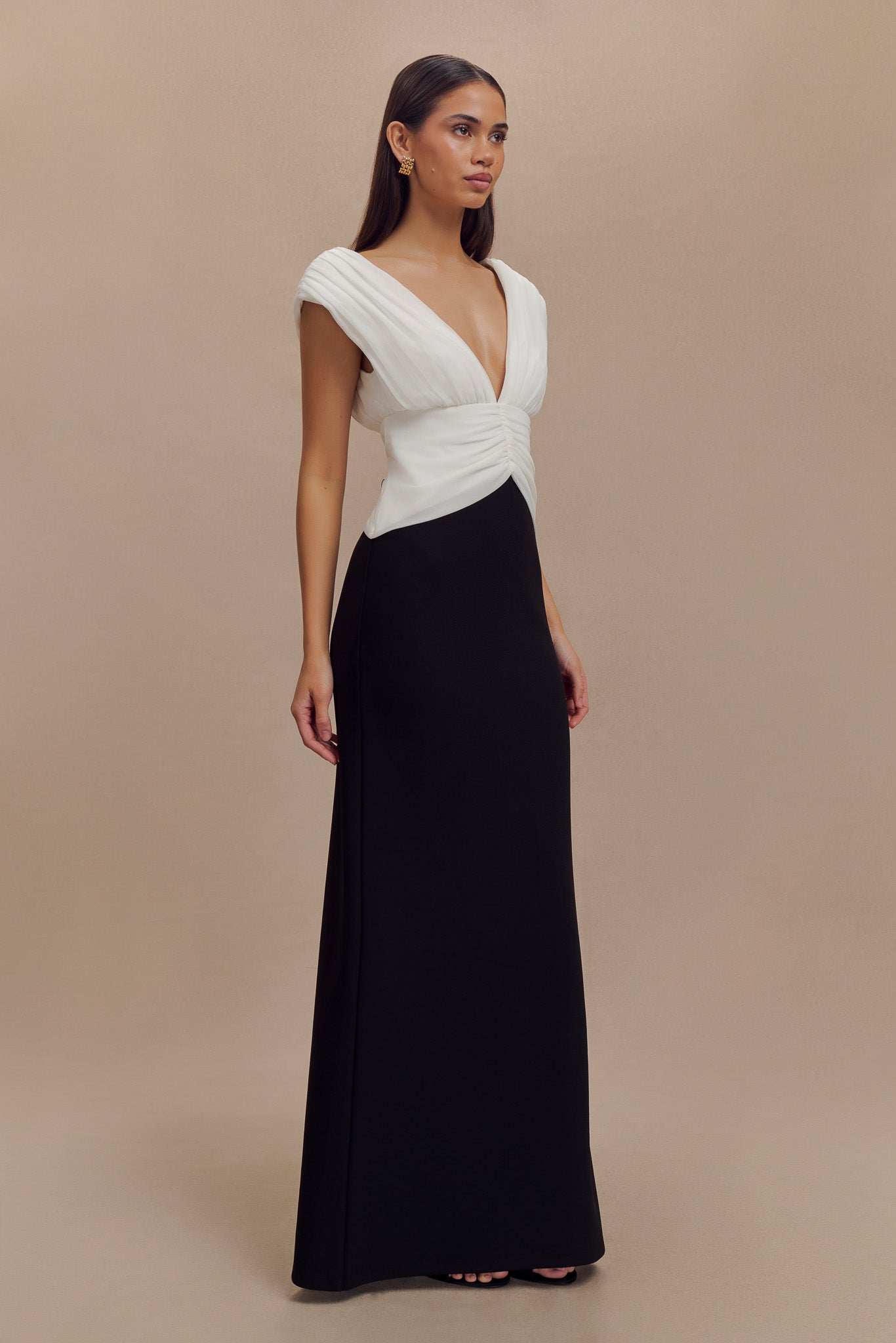 Vestido maxi Monique Contrast - Negro