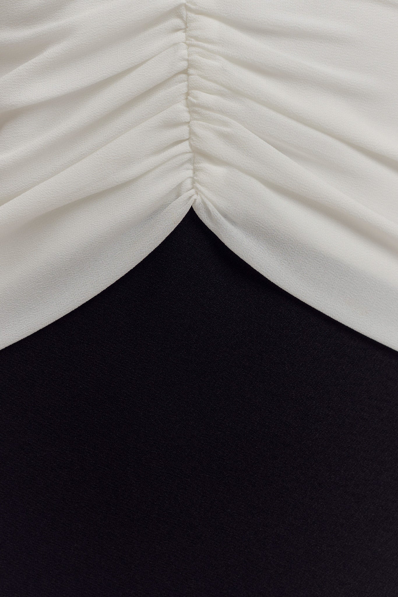 Vestido maxi Monique Contrast - Negro