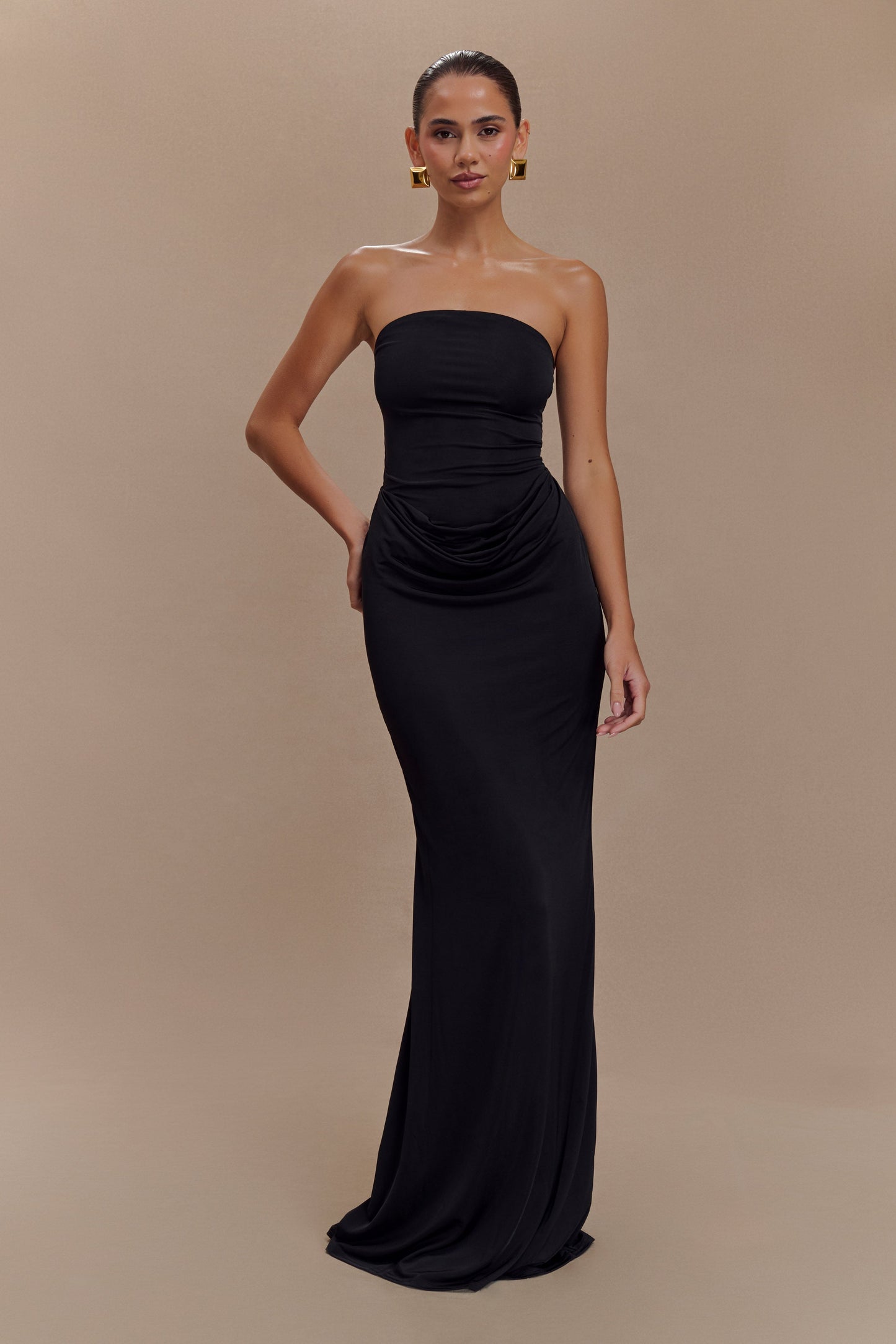 Vestido largo sin tirantes Madison Slinky - Negro