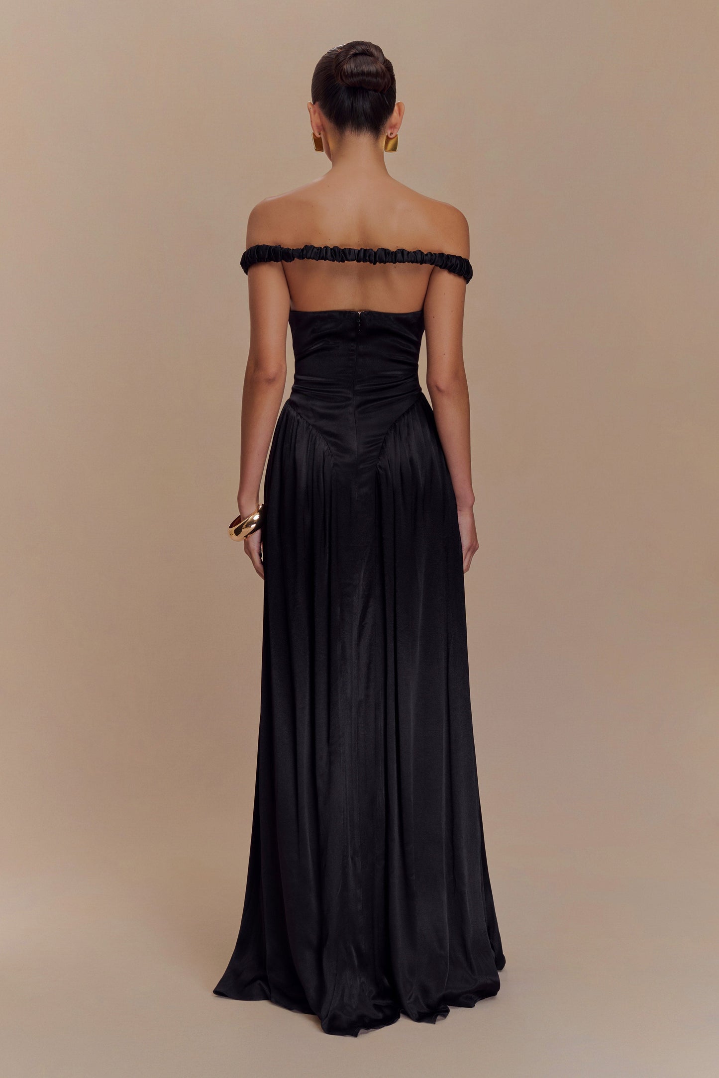 Vestido largo con cintura caída de coco - Negro