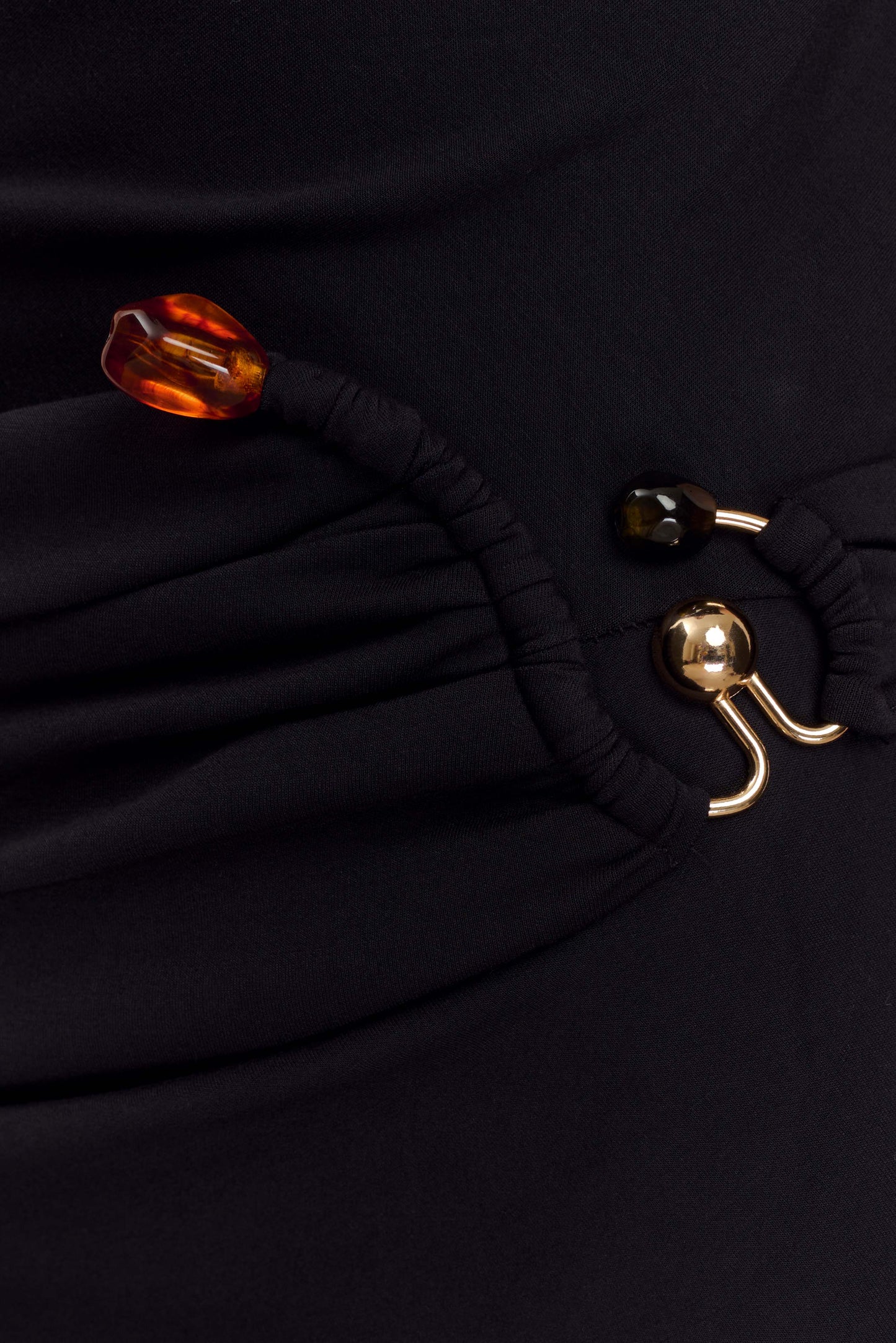 Vestido midi de neopreno Kendra con hardware - Negro