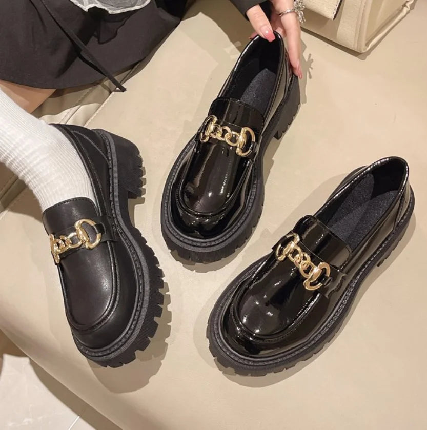 Alma – Mocasines Elegantes de Cuero