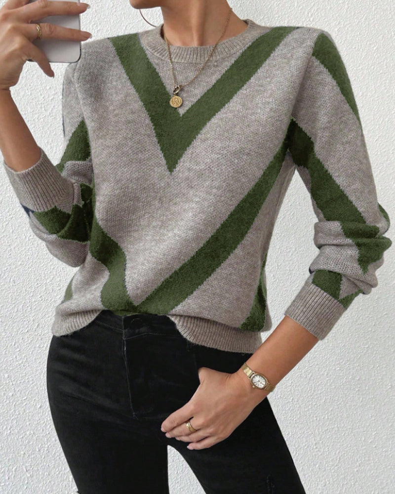Blusa con características impresas de geometría y cuello redondo