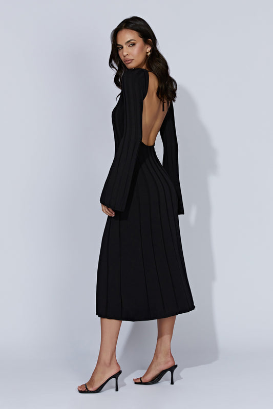 Vestido Midi de Punto con Mangas Flare de Enebro - Negro