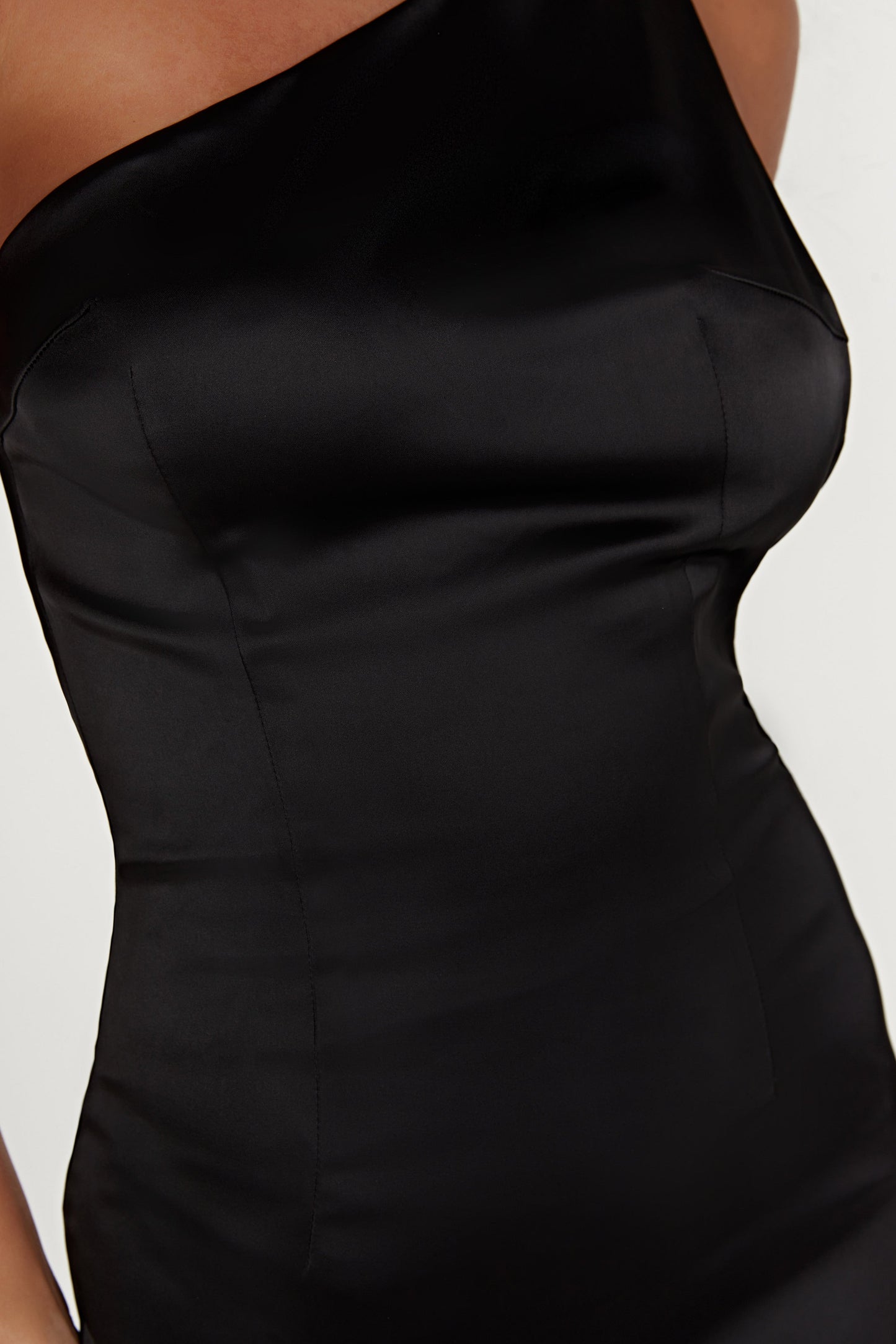 Vestido de hombro único Harper - Negro