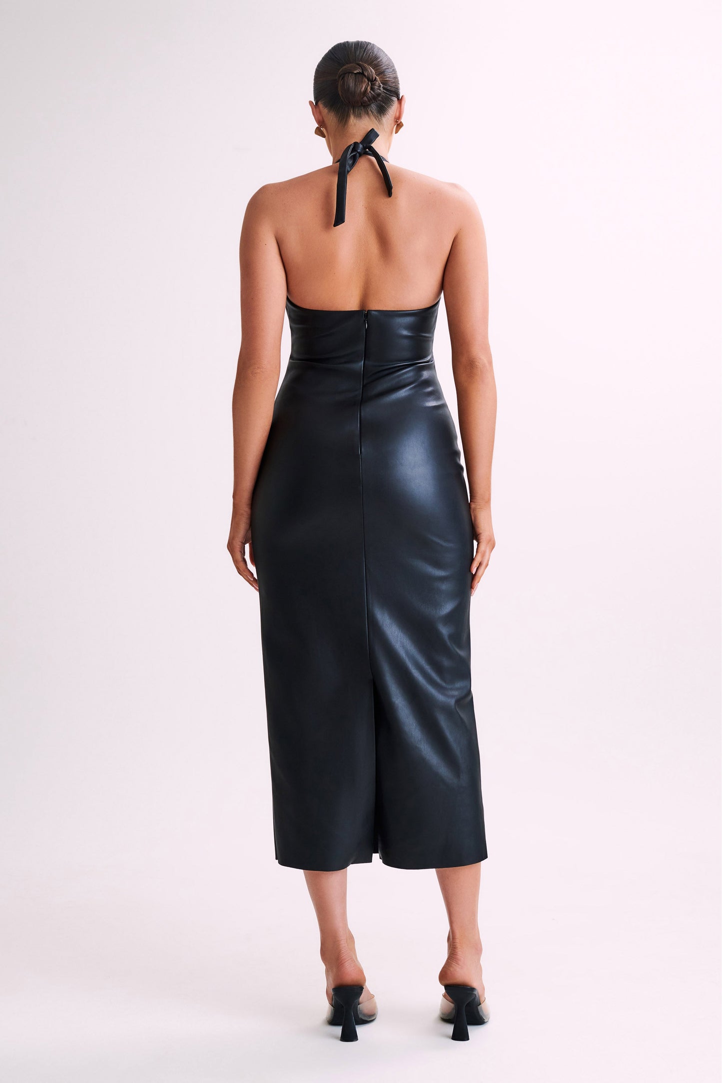 Vestido midi de imitación de cuero con lazo Dori en rosa - Negro