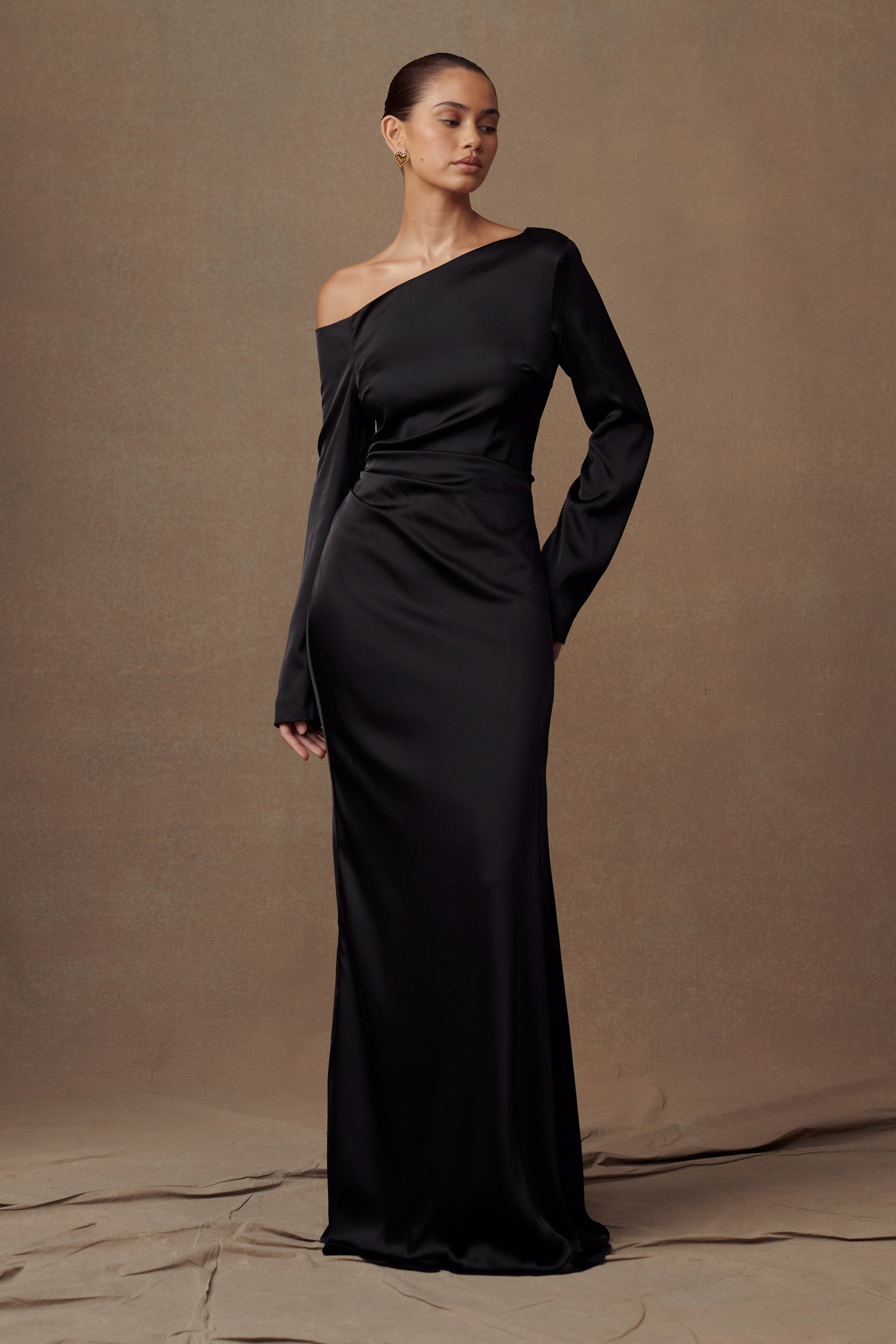 Vestido largo de manga larga Avery - Negro