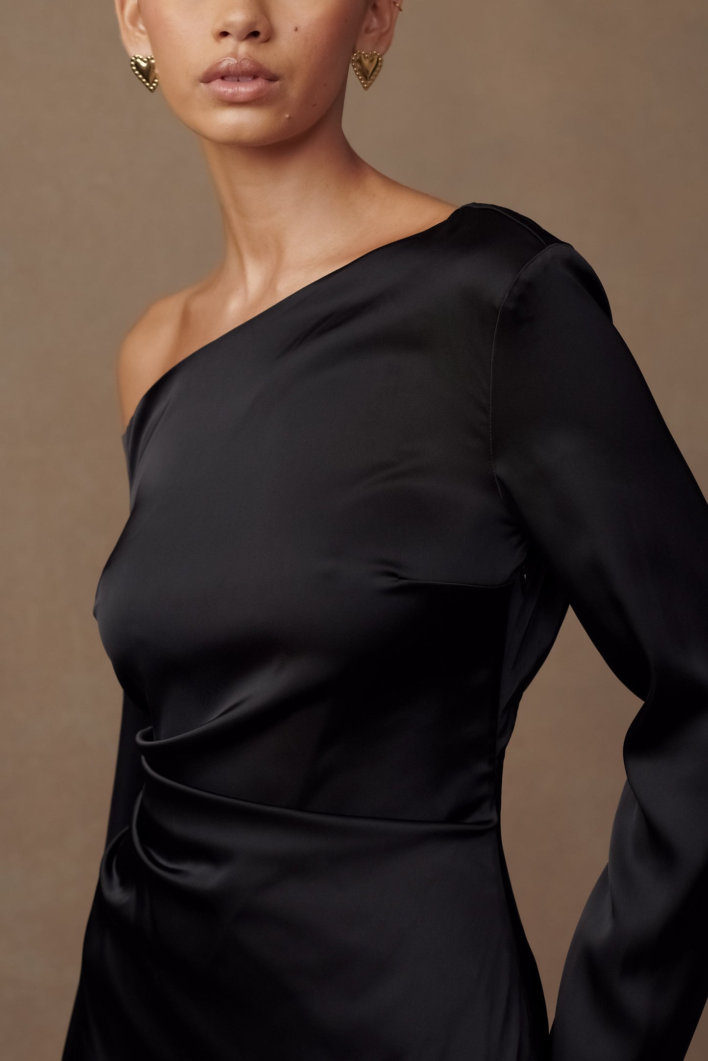 Vestido largo de manga larga Avery - Negro