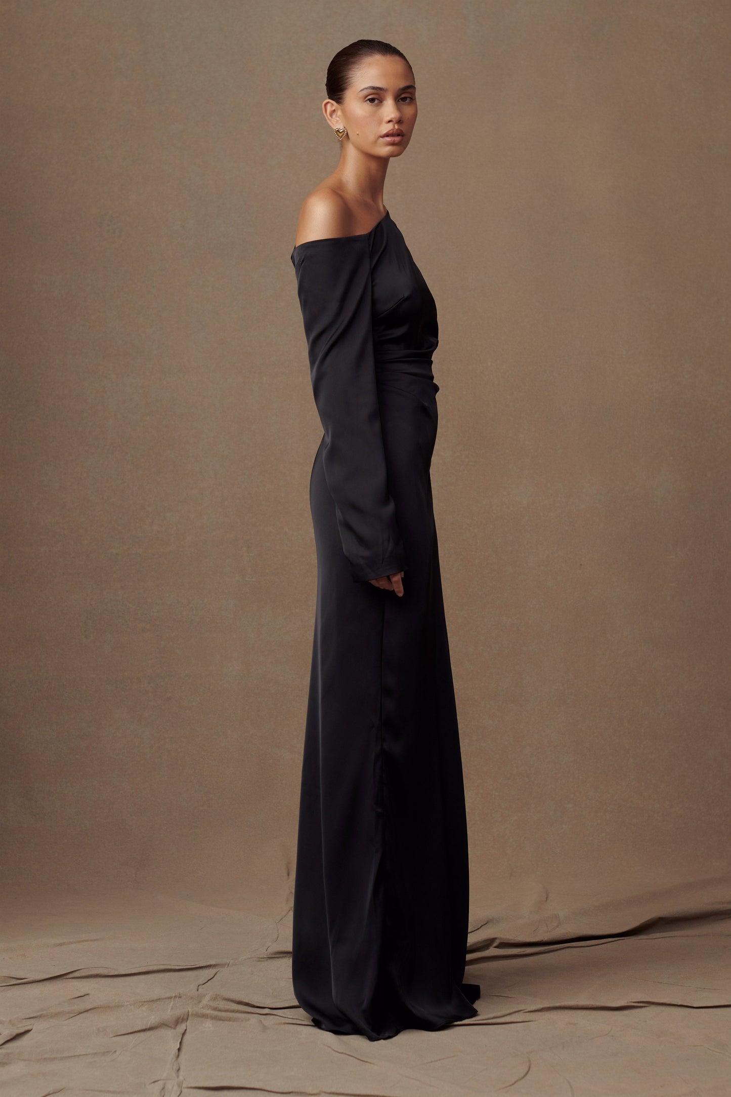 Vestido largo de manga larga Avery - Negro