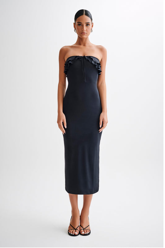 Vestido midi sin tirantes Bea con volantes y acabado ajustado - Negro