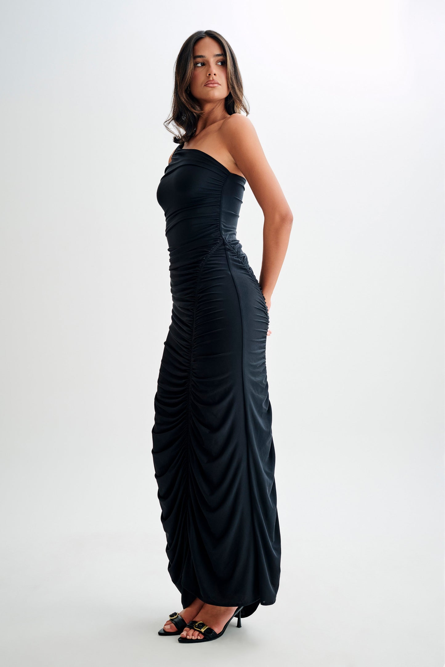 Vestido Maxi de Gasa con Detalles Recogidos Capri - Negro