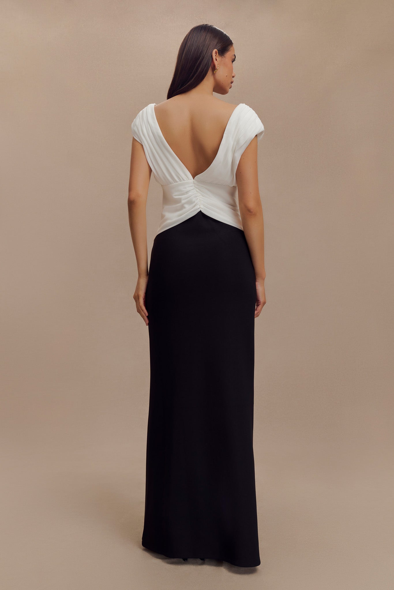 Vestido maxi Monique Contrast - Negro