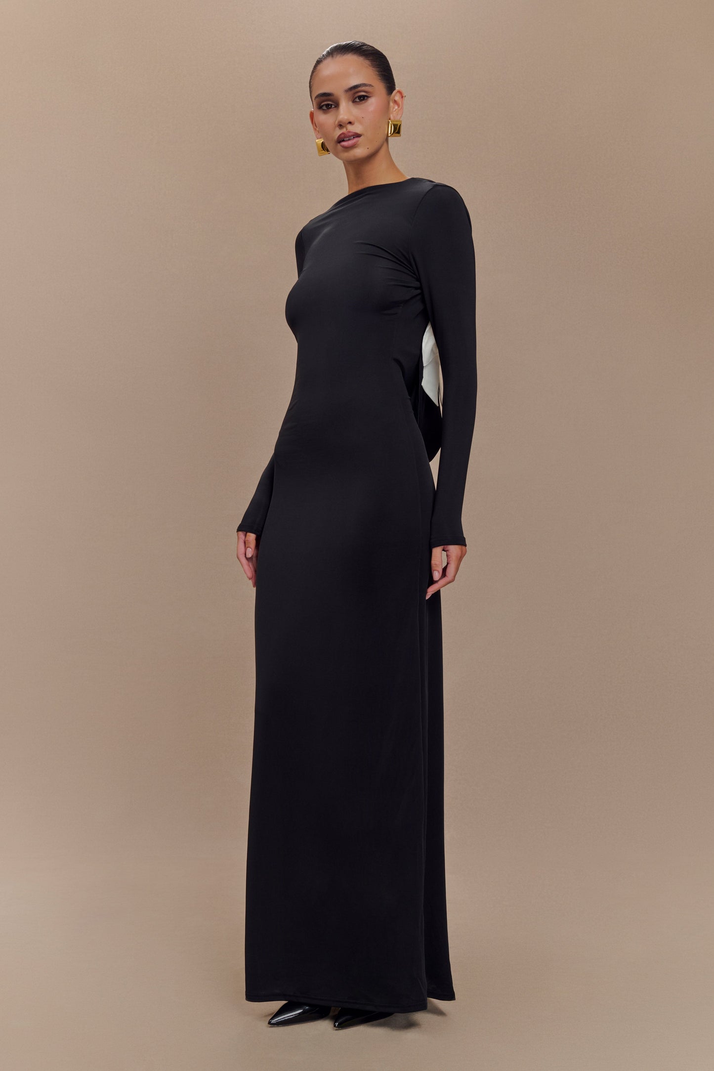 Vestido largo Bennett Slinky de manga larga - Negro y blanco