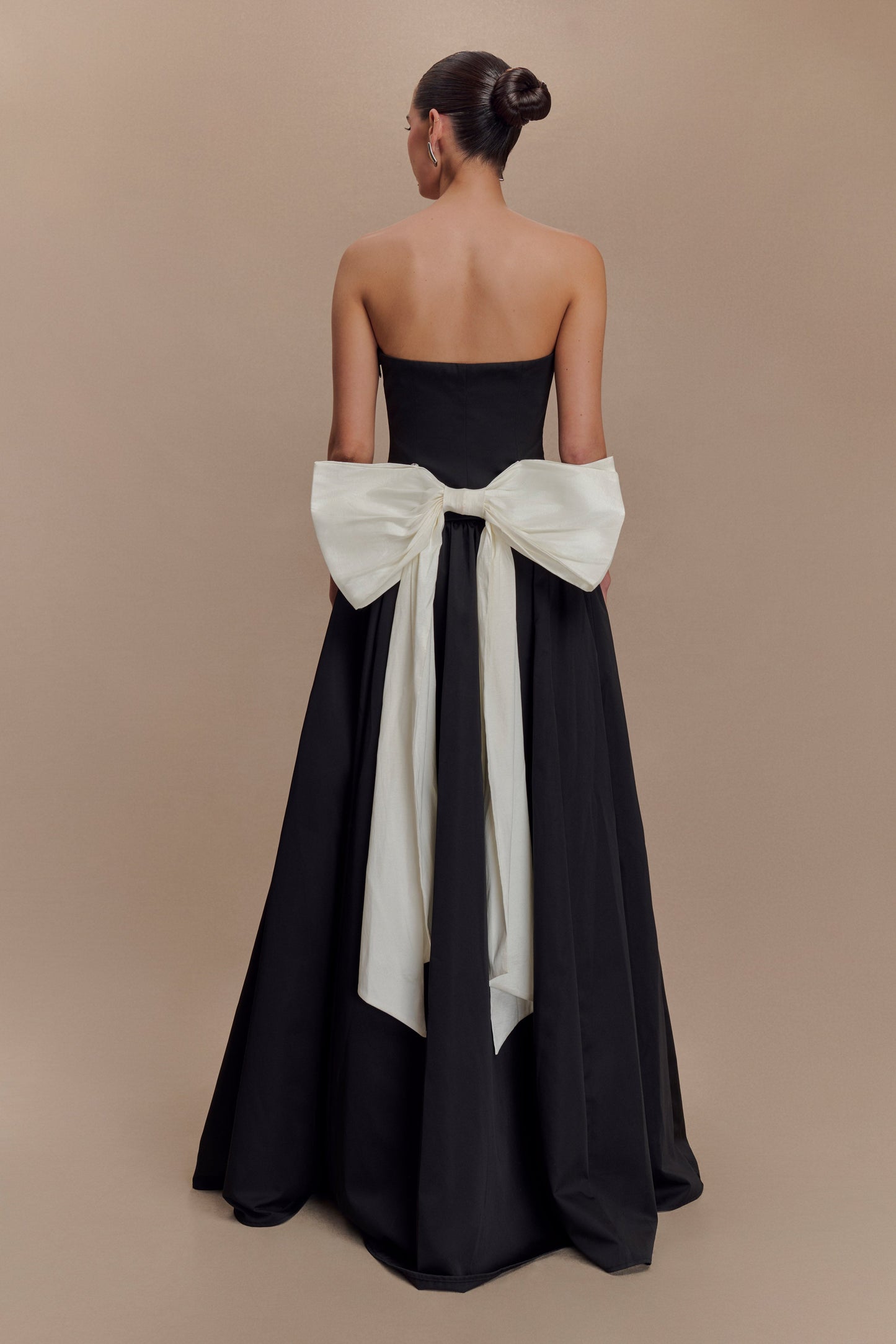 Vestido Maxi sin tirantes con lazo Frances - Negro