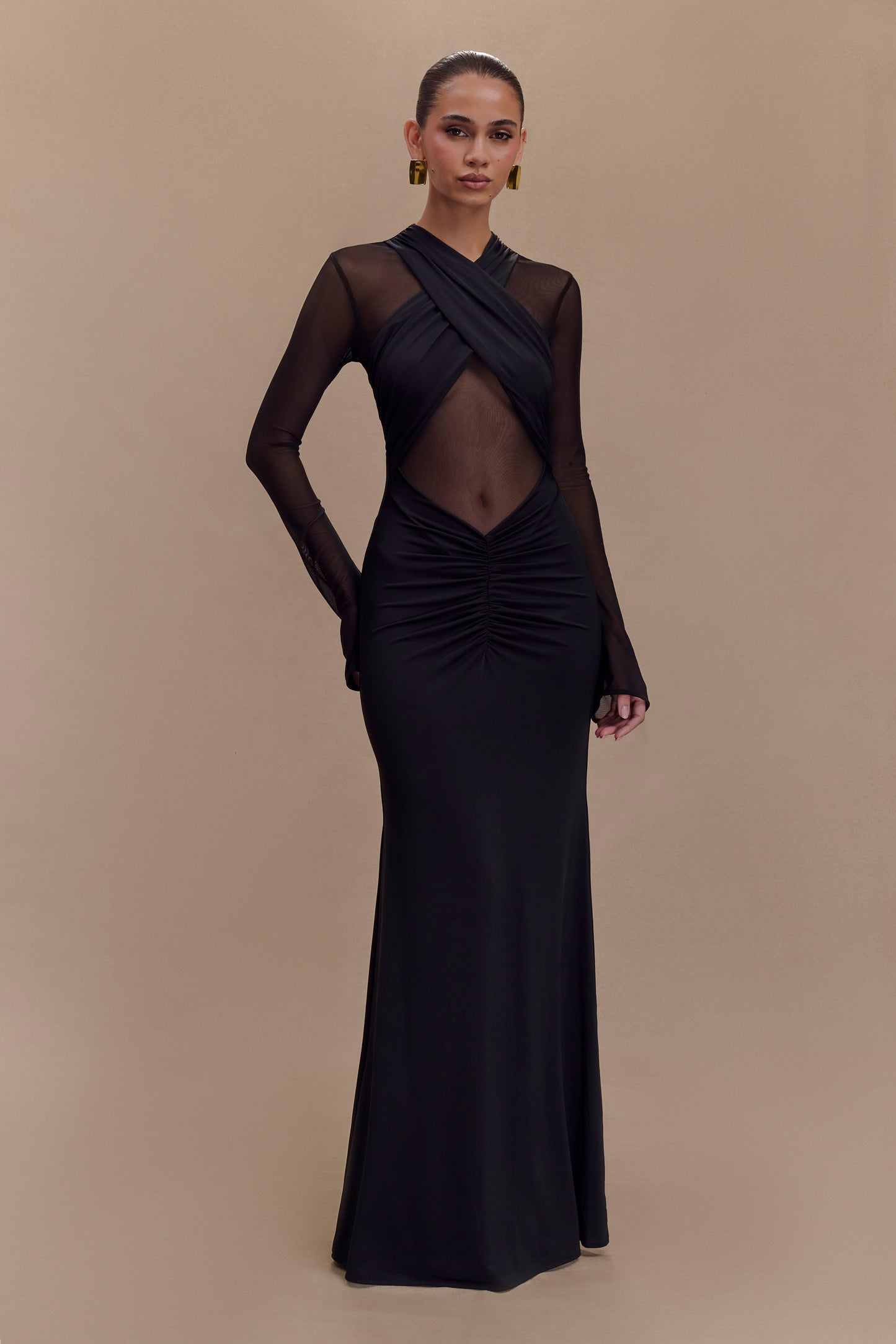 Vestido largo maxi de manga larga con lycra y malla Tania en negro