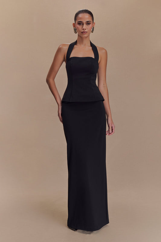 Vestido largo con peplum y escote halter Bertie - Negro