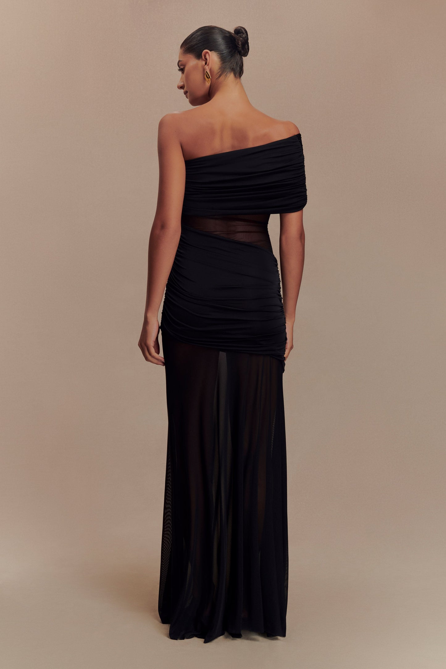 Vestido Maxi de Red con Un Hombro de Malla Dallas