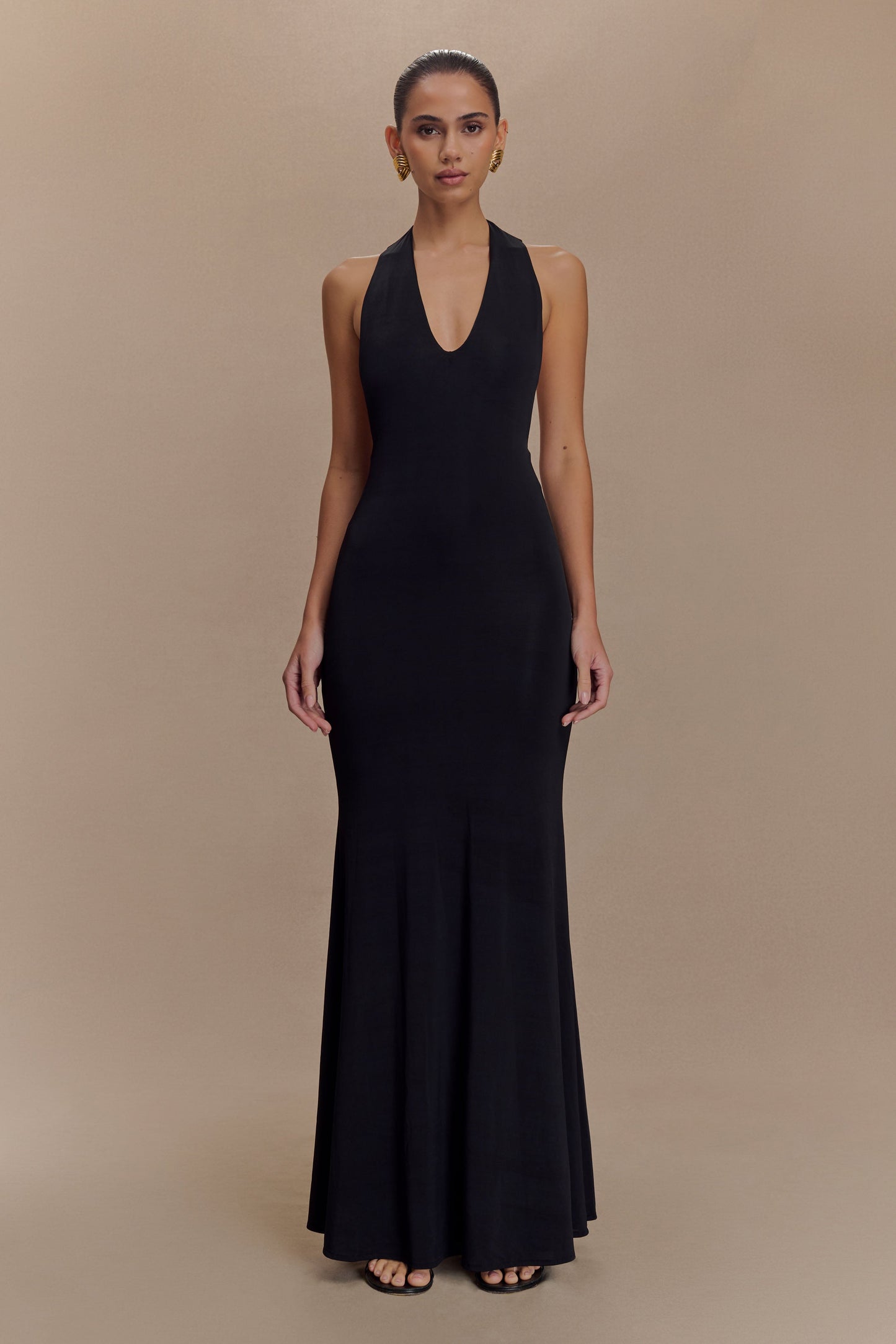 Vestido largo negro Elke Slinky con escote en V