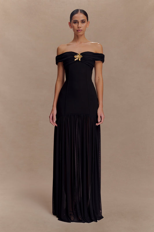 Vestido largo maxi de crepé con hombros caídos Kellie - Negro