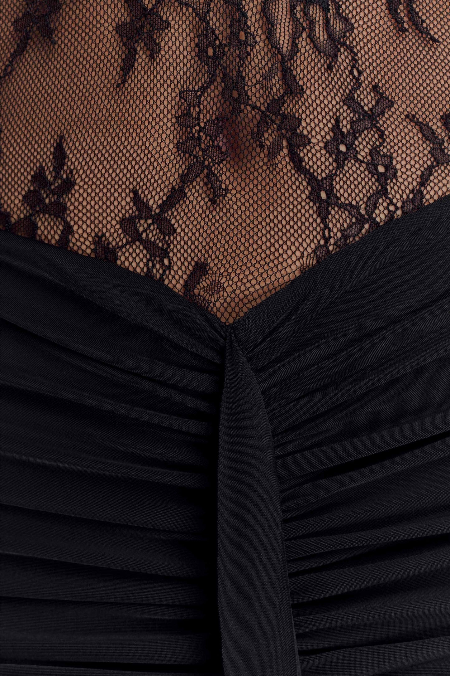 Vestido Maxilo Largo de Encaje y Rizo Bonnie - Negro
