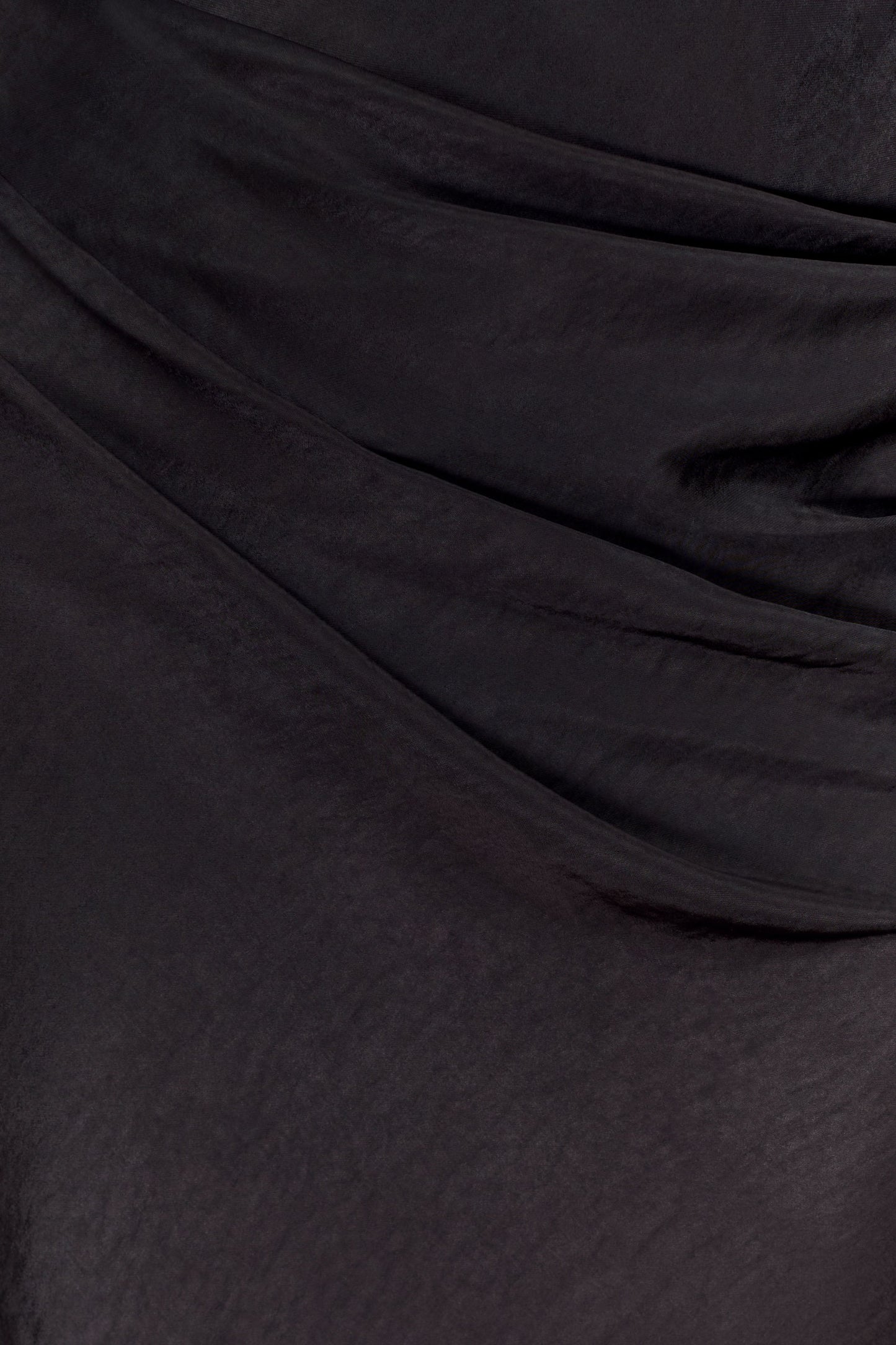 Vestido largo de satén con manga larga Iris - Negro