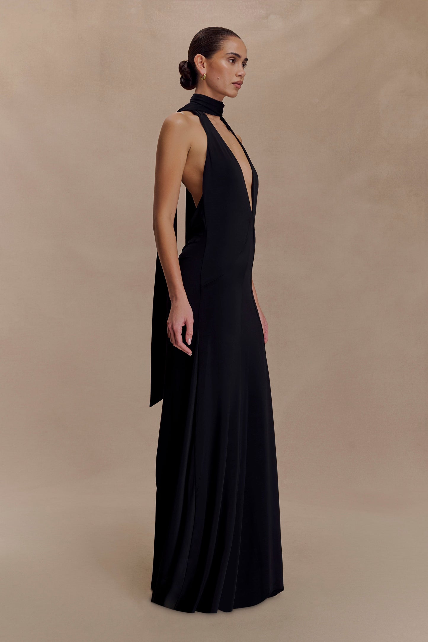 Vestido Maxi Slinky Juliet Con Bufanda - Negro