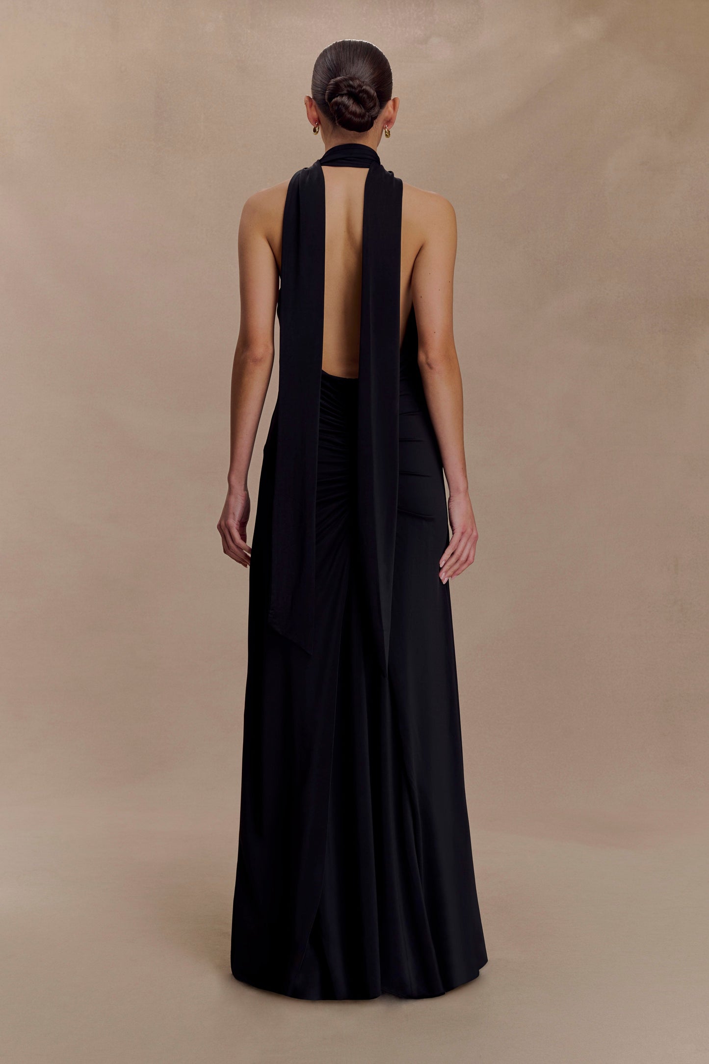 Vestido Maxi Slinky Juliet Con Bufanda - Negro