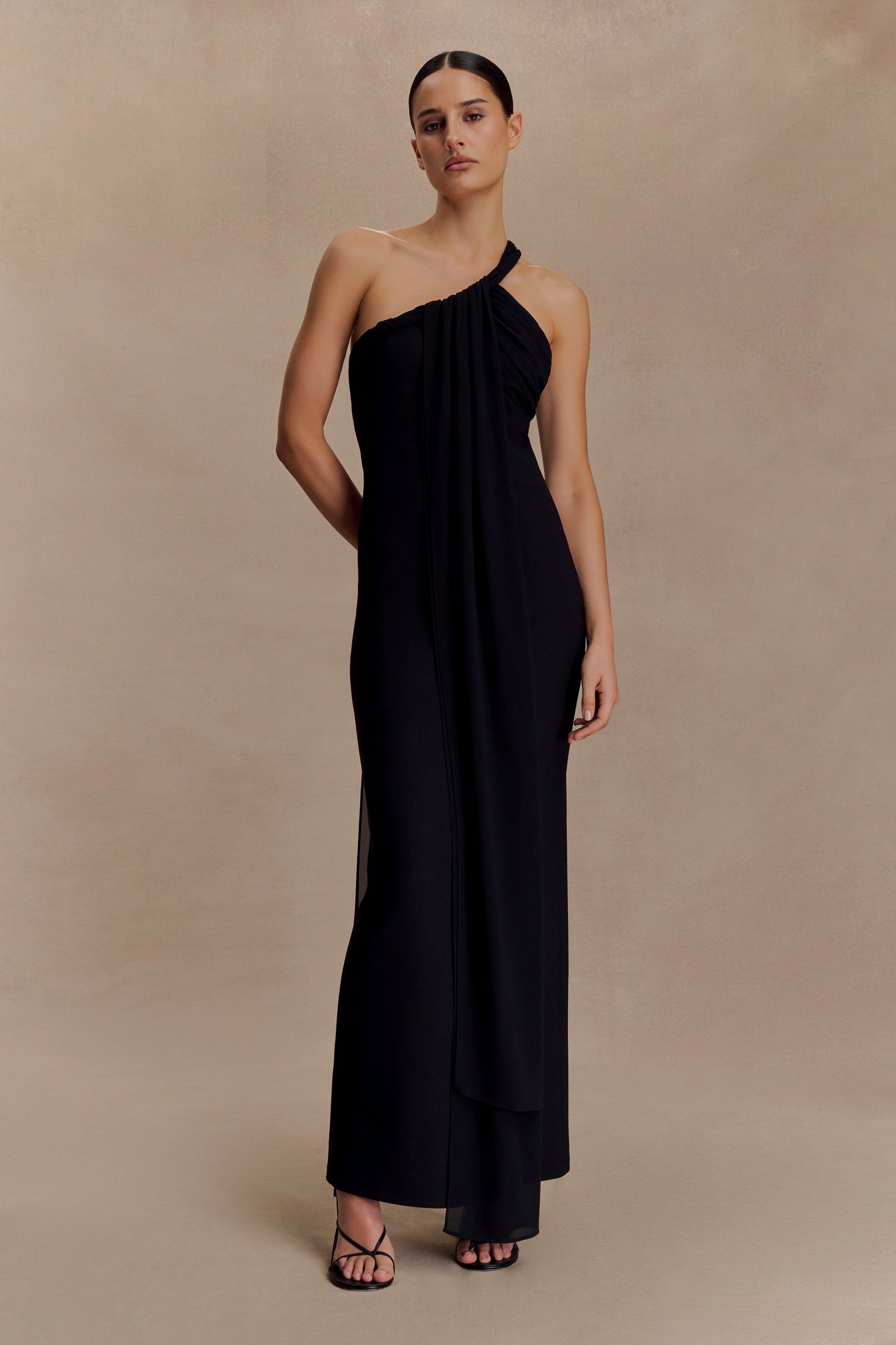 Vestido maxi de crepé con nudos Philippa - Negro