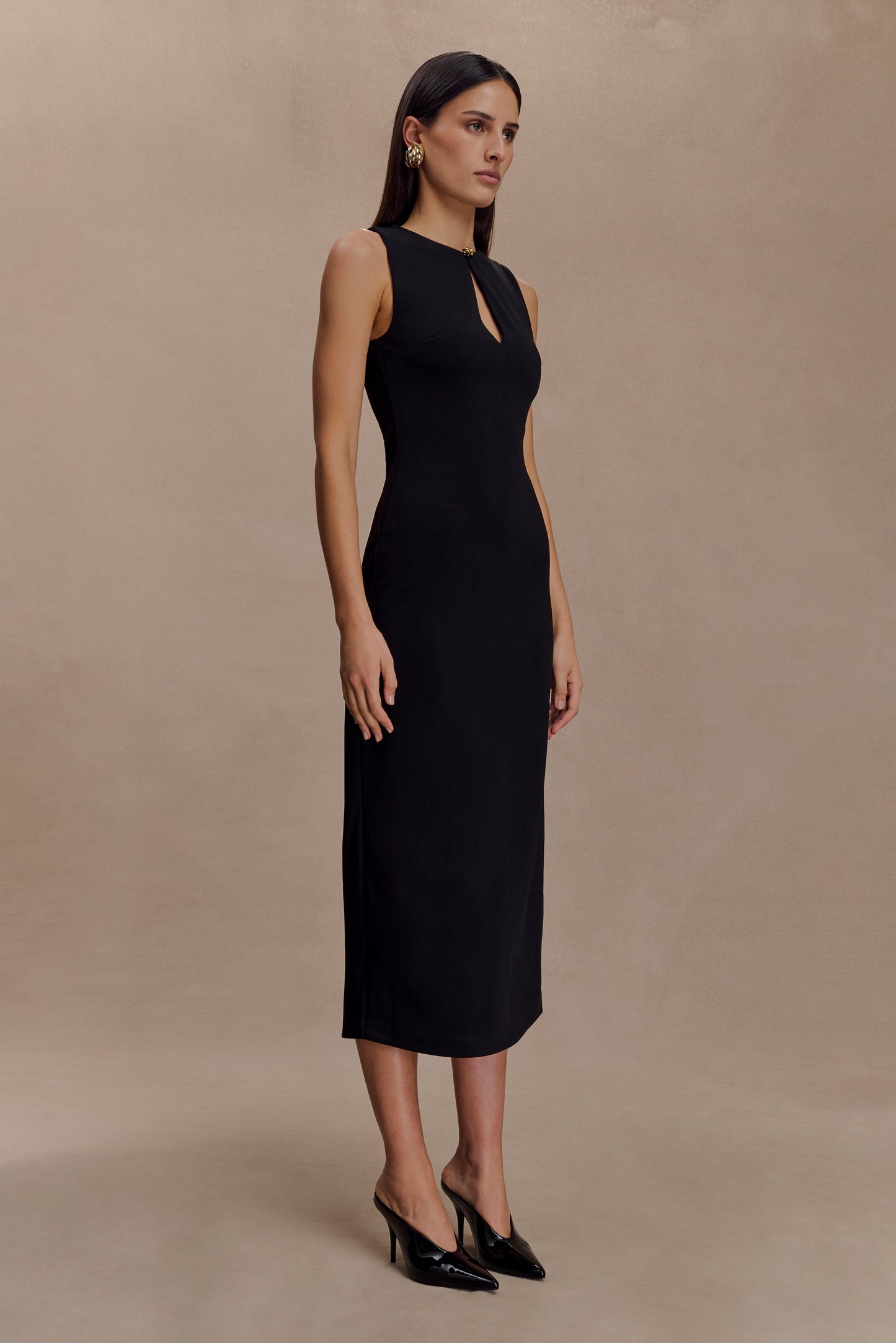 Vestido midi sin mangas Norah de crepé - Negro