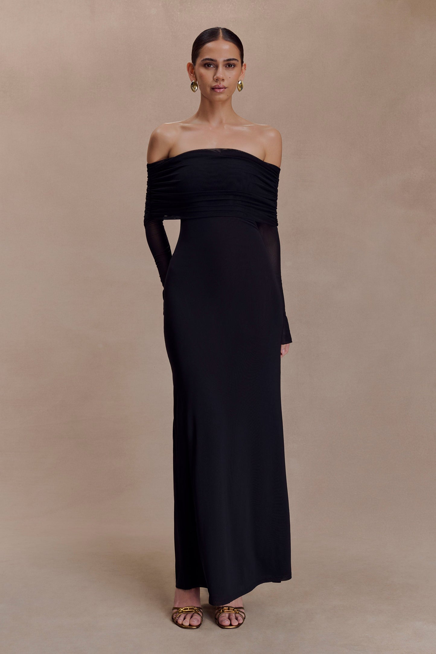 Vestido largo maxi transparente sin hombros Josie - Negro