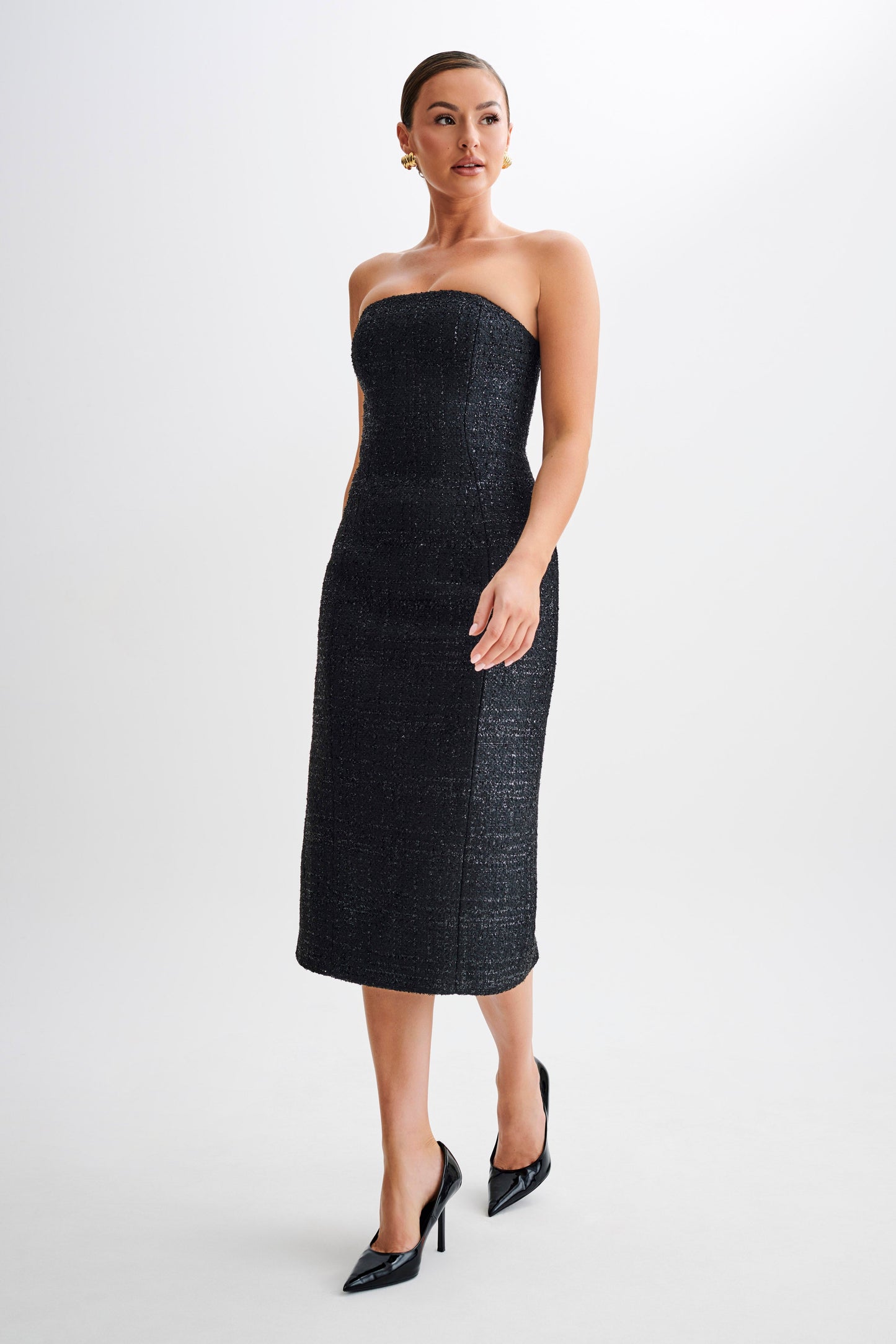 Vestido Midi sin Espalda con Tirantes de Tweed de Monet - Negro