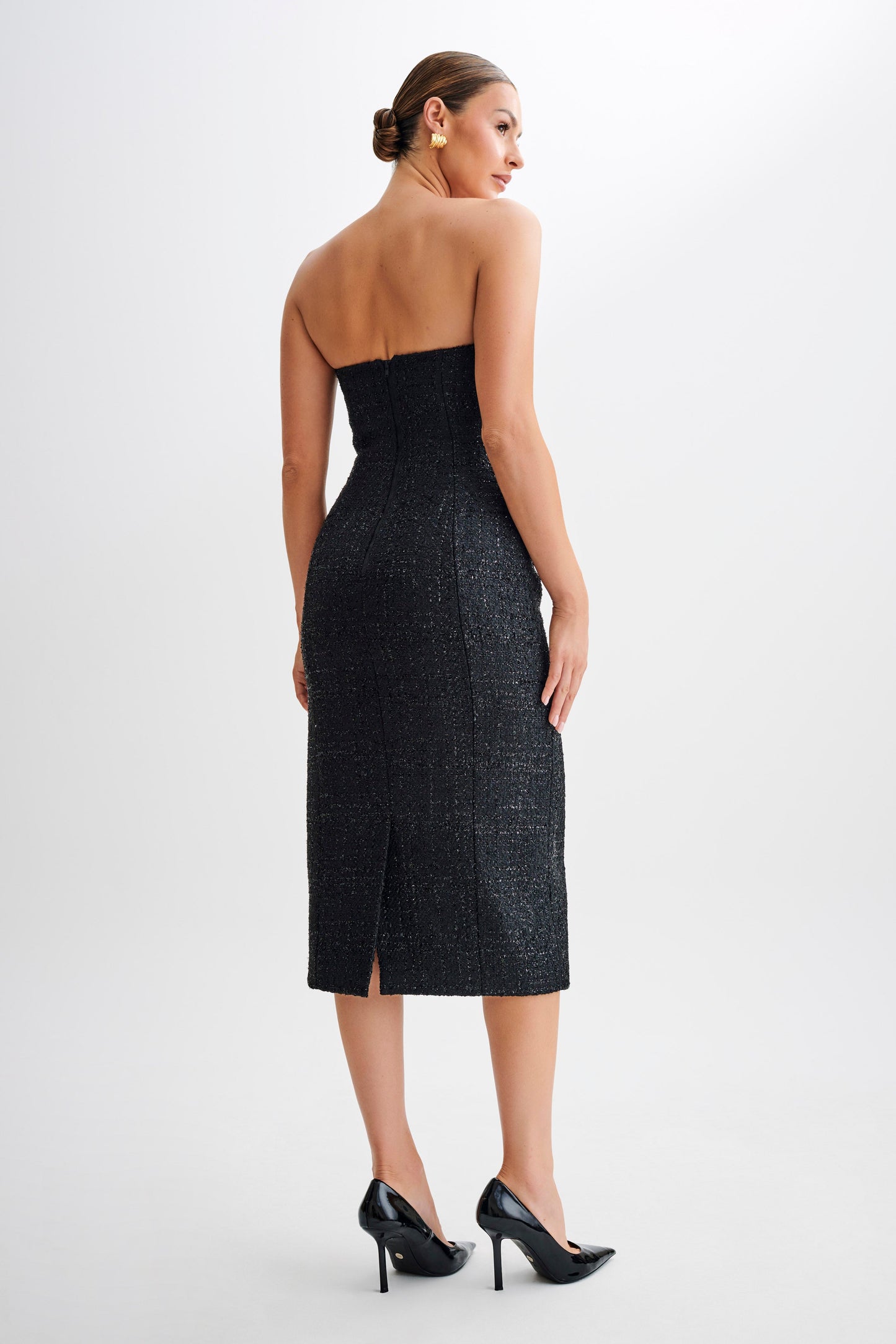Vestido Midi sin Espalda con Tirantes de Tweed de Monet - Negro