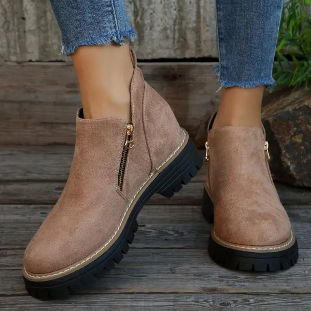 Isolde - Botines Elegantes de Ante