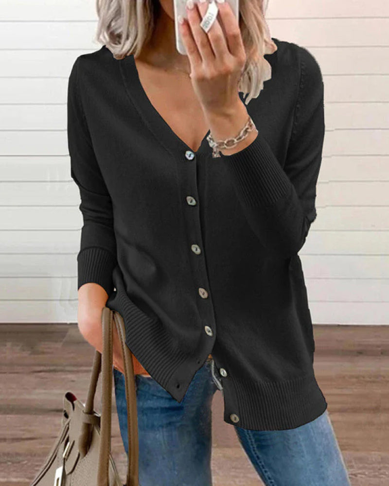 Blusa tricotada lisa con cierre de botones y escote en V para mujeres