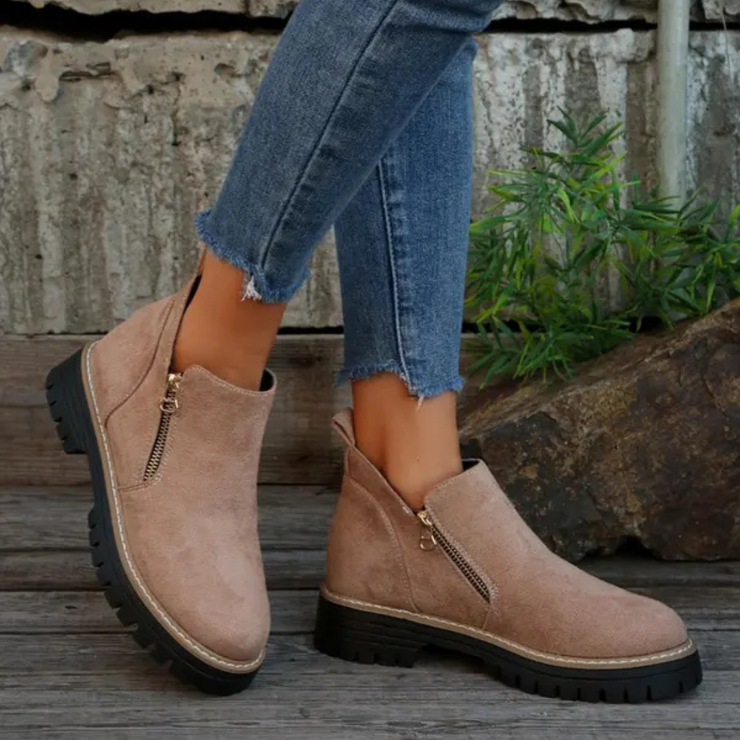 Isolde - Botines Elegantes de Ante