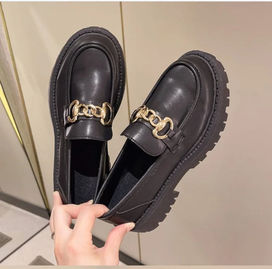 Alma – Mocasines Elegantes de Cuero