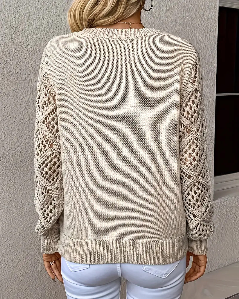 Camiseta de manga transparente con cuello en V