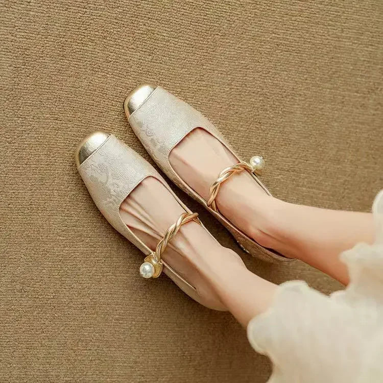 Mestelle - Elegancia Retro Brillante